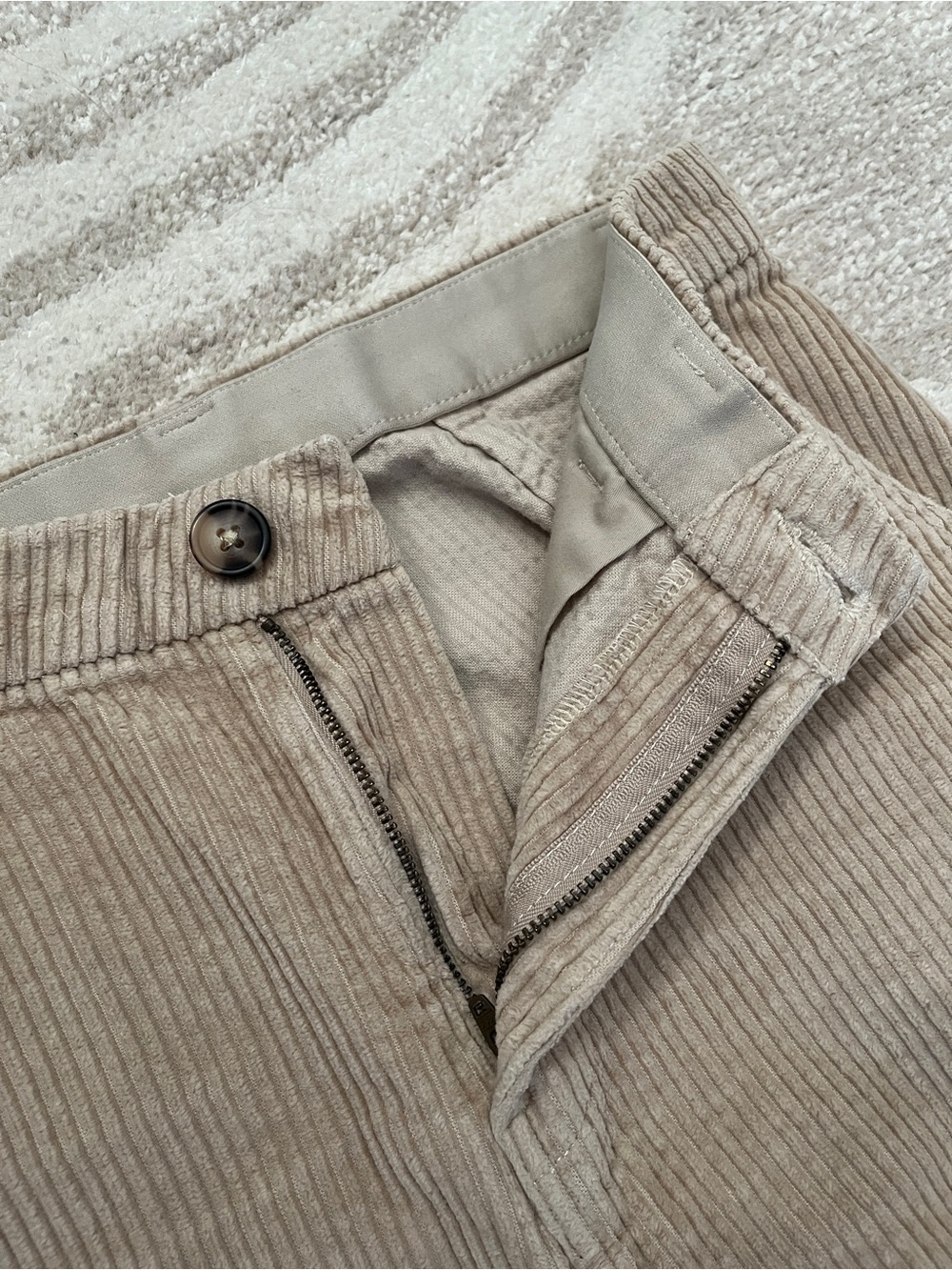 Women's Wide-Wale Corduroy Pants - Picture 8 of 10
